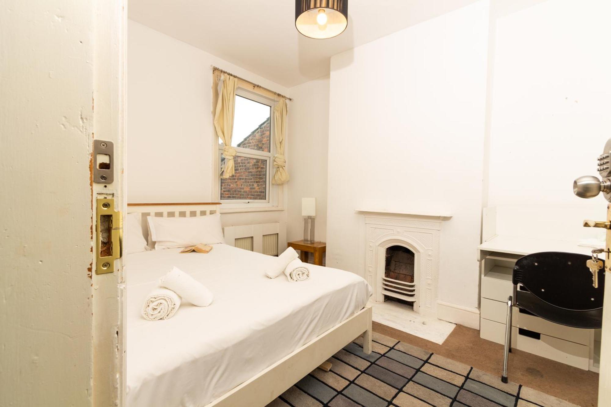 מנצ'סטר Lovely Private Rooms Near Mcr Centre מראה חיצוני תמונה