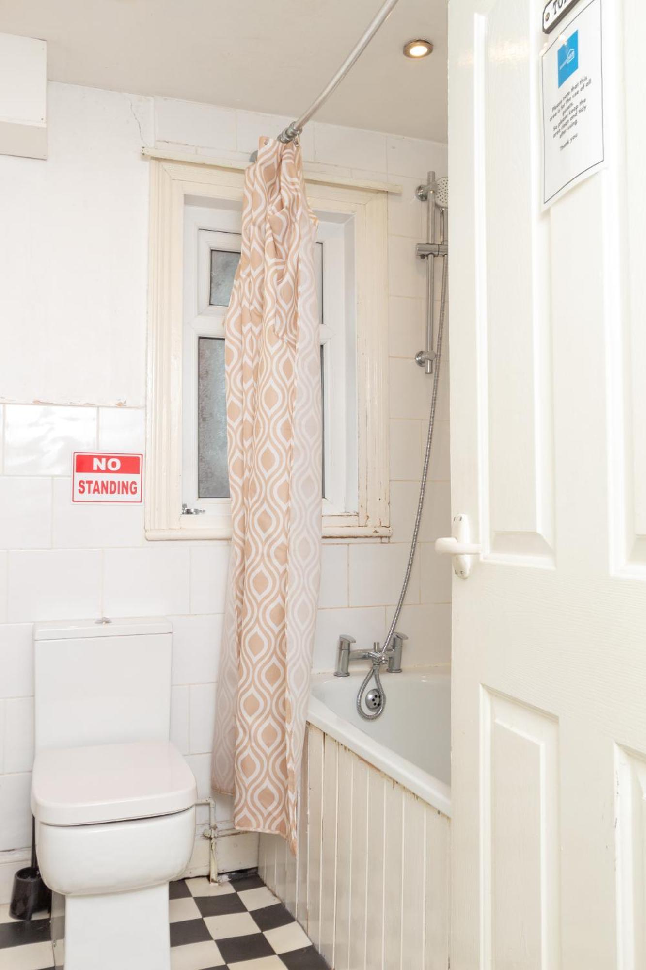 מנצ'סטר Lovely Private Rooms Near Mcr Centre מראה חיצוני תמונה